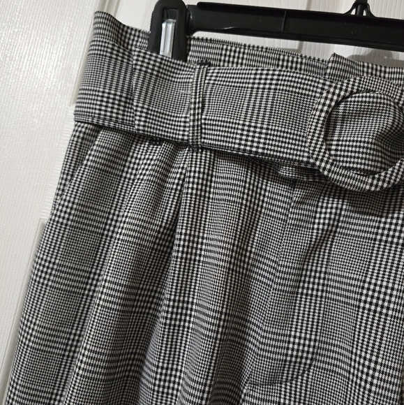 Zara TRF Pleated High Waist Belted Houndstooth Trouser Pants, Tapered Leg, EUC! - Picture 5 of 11